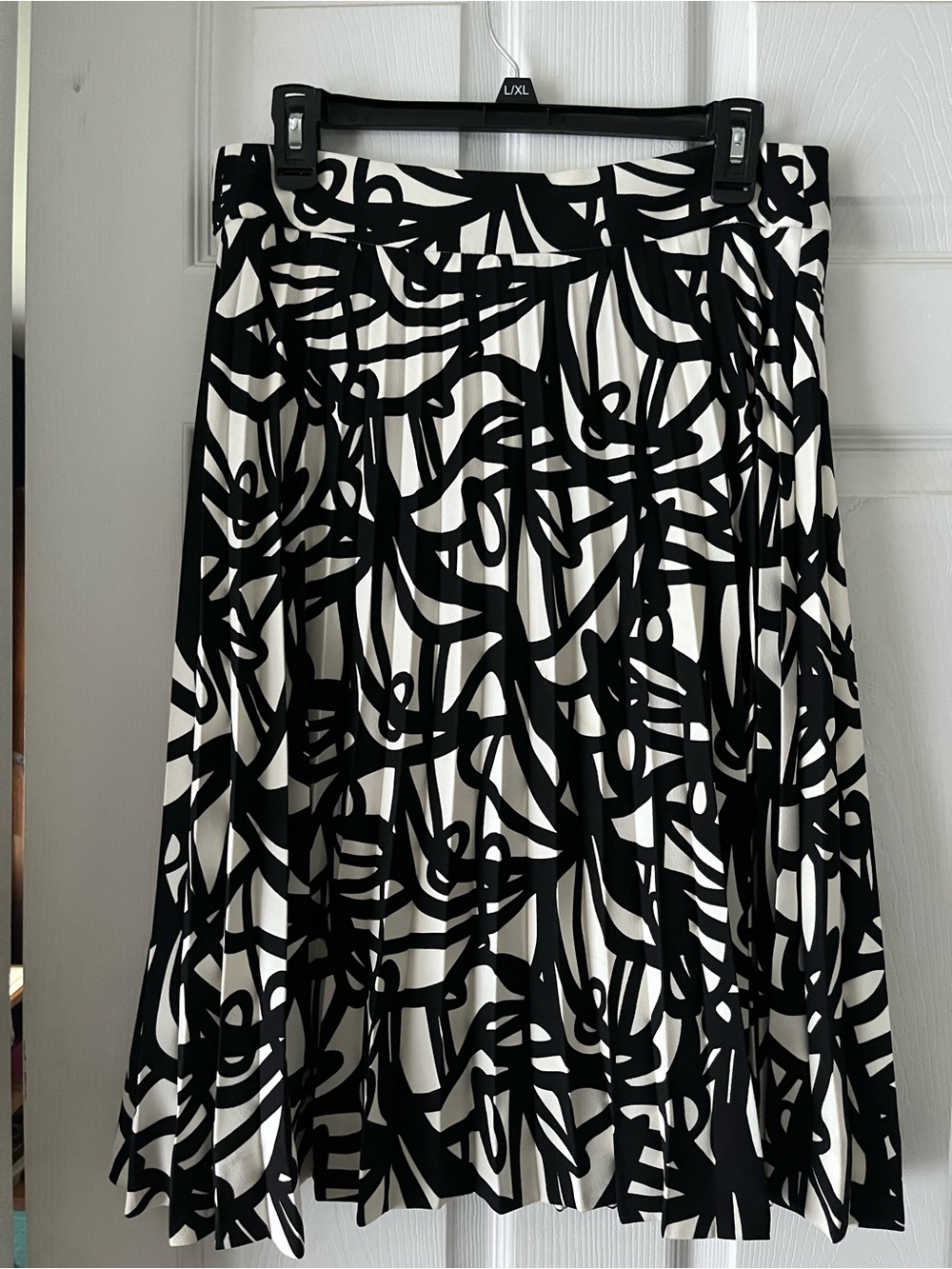 J. Crew Black & White A-Line Printed Skirt